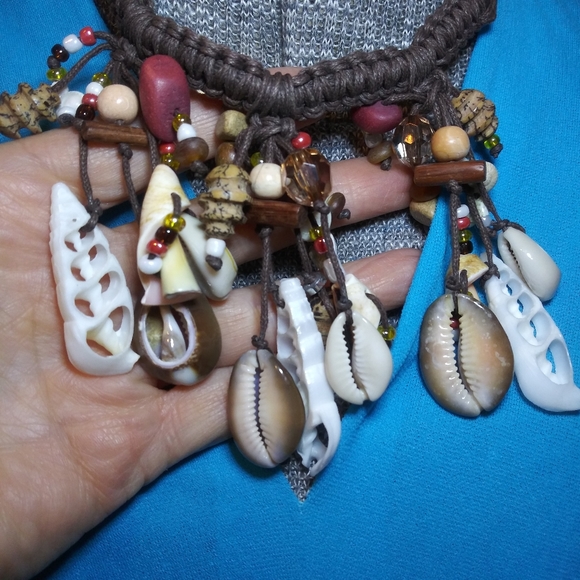 Macrame Cord And Shell/Bead Handcrafted Boho Choker Necklace - Picture 4 of 5